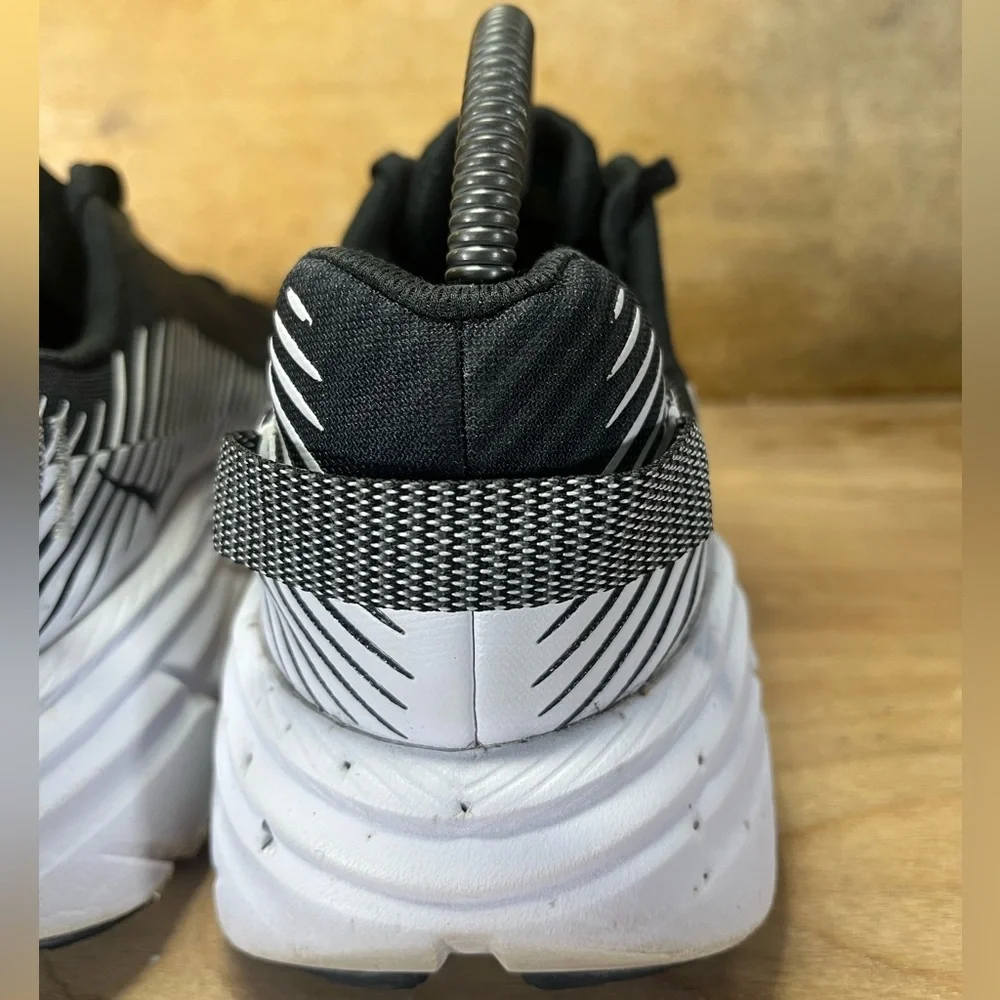 Hoka One One Rincon 2 LIGHTWEIGHT Womens Size 8.5 Running Shoes Sneakers Black - Picture 6 of 15